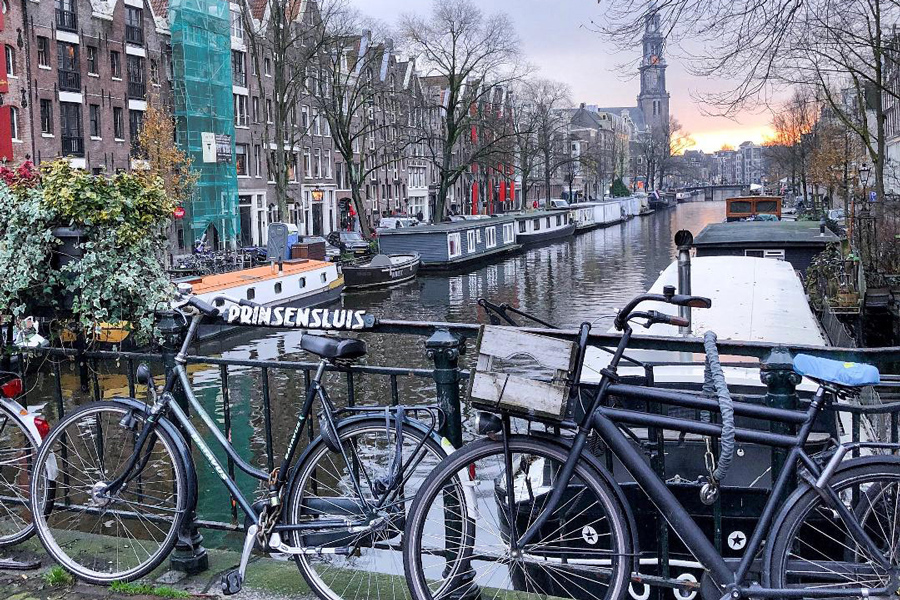 Bike rental Amsterdam: three words, one experience - AmsterDam Bikes FrontimgElstories Travelen